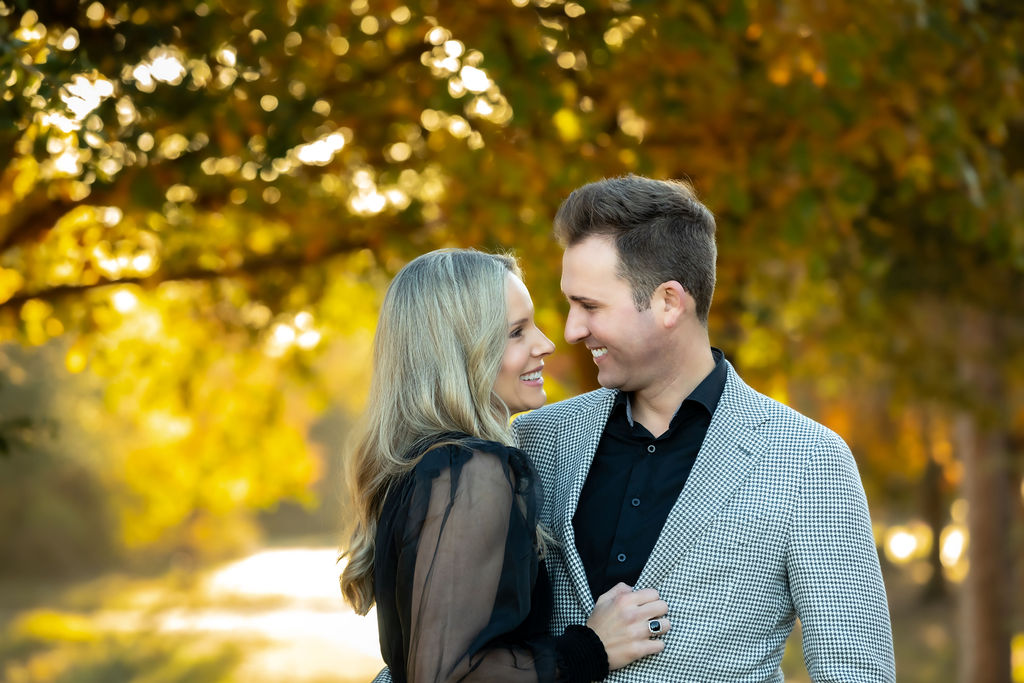 FarahJ Photography | Dallas Fort Worth Photographer | Senior Portraits, Couples, Family, Headshots, & More
